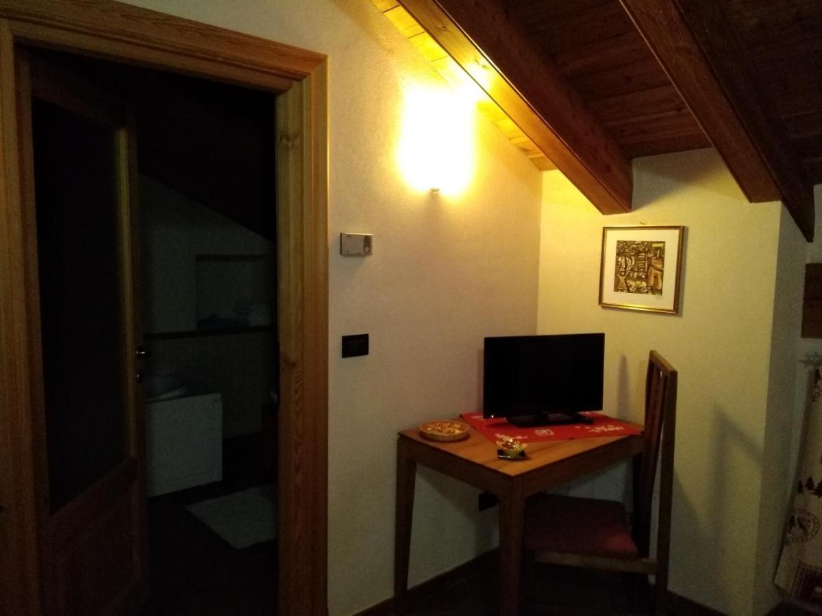 Affittacamere I Picchi Gressan Exterior photo